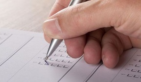 Abschlussprüfung zur Einzelhandelskauffrau